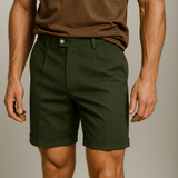 Herren Shorts mit Falten und Taschen – grün und vielseitig