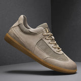 Lässige Leder Sneakers