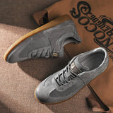 Lässige Leder Sneakers