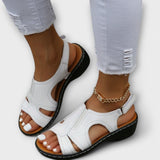 Christina – Orthopädische Leder-Sandalen mit komfortablem Absatz
