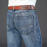 Business-Jeans aus Denim
