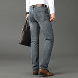Business-Jeans aus Denim